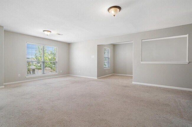 Building Photo - 195 Binnacle Ct