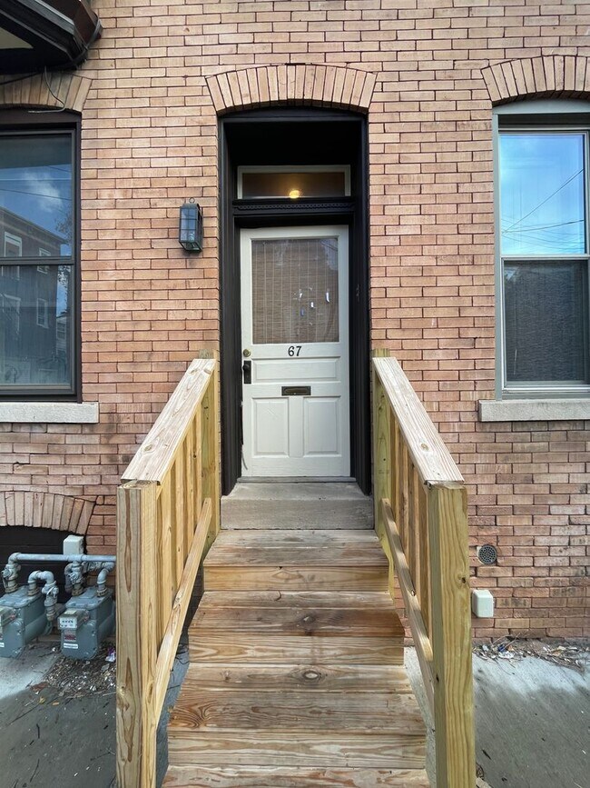 Building Photo - 67 N Franklin Street