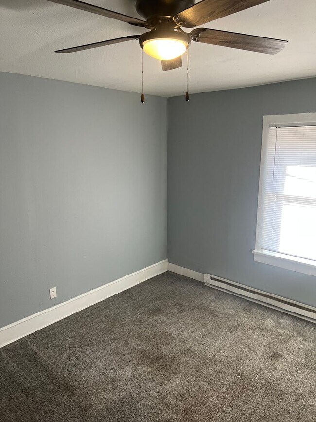 Foto del edificio - 618 S 14th St