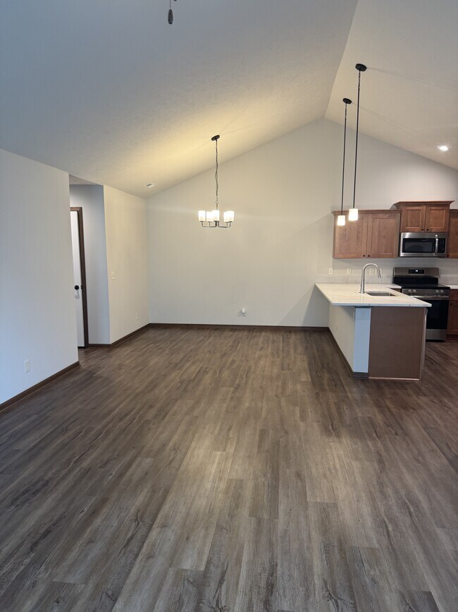 Foto del edificio - 6355 S 7th Pl