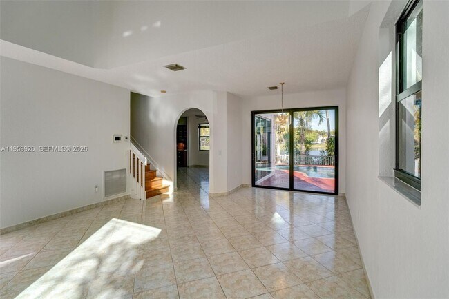 Foto del edificio - 9053 SW 214th St