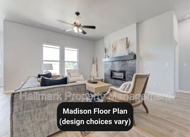 Foto del edificio - 628 Trails End Dr