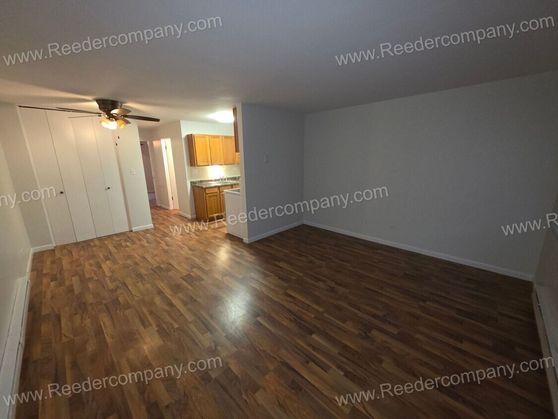 Foto principal - Spacious 1 bedroom condo in Highland