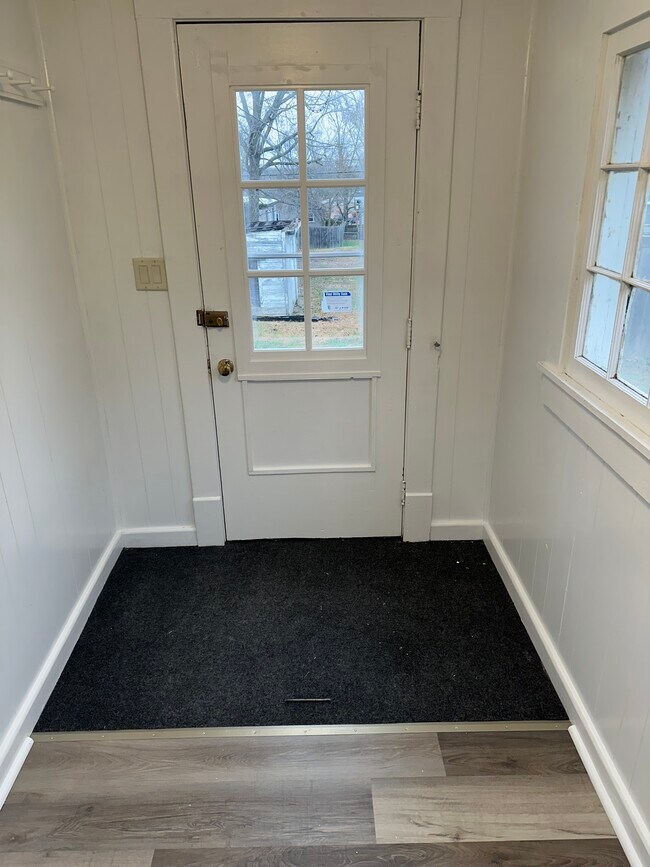 Foto del edificio - 1104 S Brady St