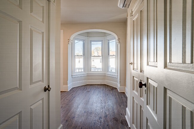 Foto del edificio - 400 Bridge St