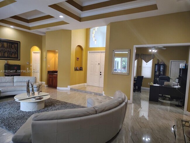 Foto del edificio - 15802 SW 15th St