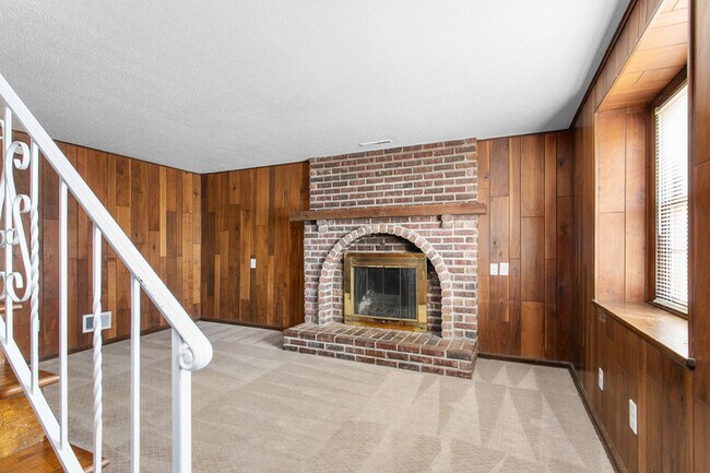 Foto del edificio - 3843 S Canterbury Pl