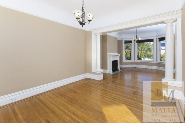 Building Photo - 3 bedroom in San Francisco CA 94110