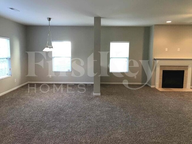 Building Photo - 3011 Sweetspire Rd