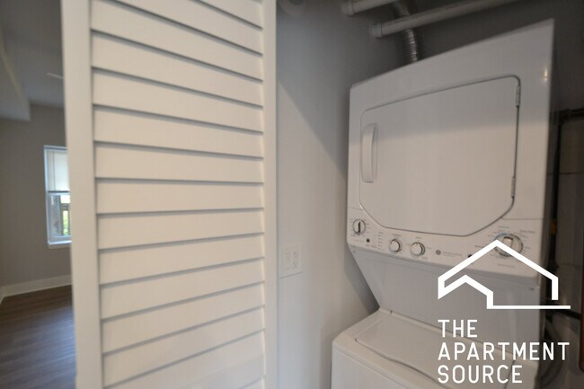 Foto del edificio - 4411 N Kimball Ave