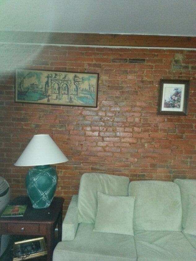 1026 Linden St, Wilmington, DE 19805 1026 Linden St Wilmington, DE