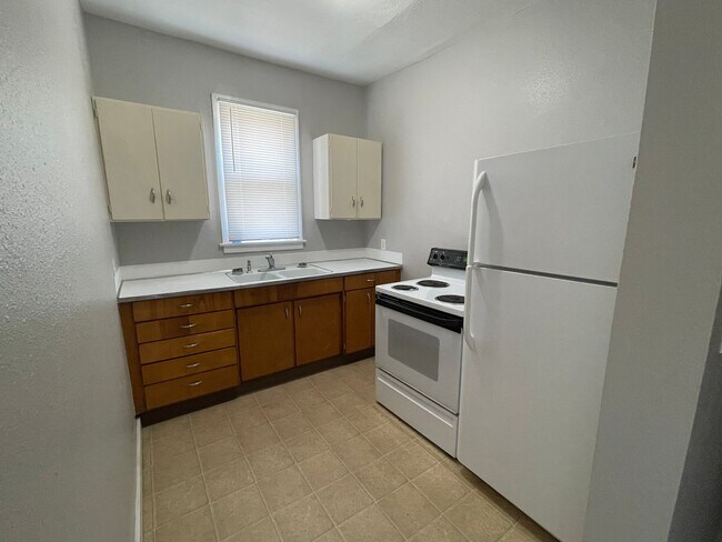 Foto del edificio - 458 3rd St NE