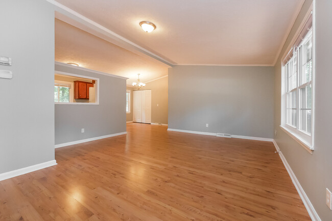 Building Photo - Move-In Ready 3/2 Ranch for Lease!