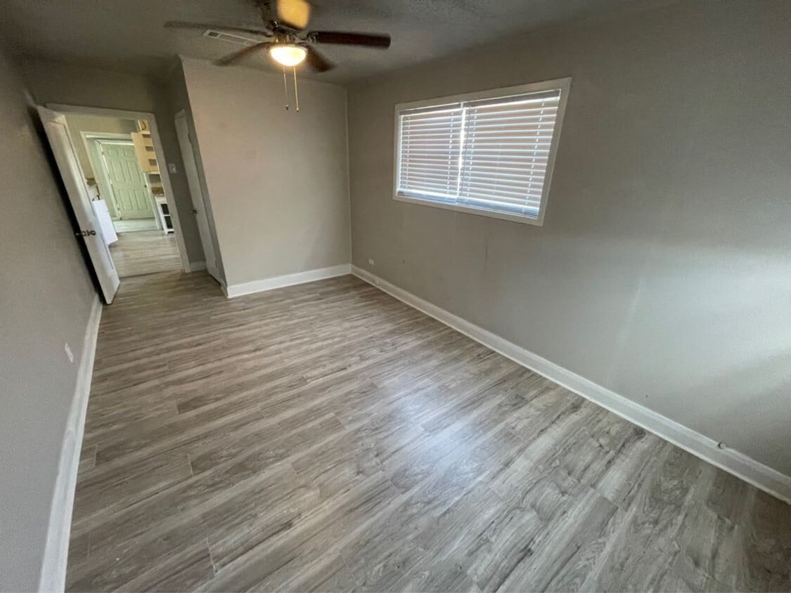 Foto del edificio - 1649 19th St