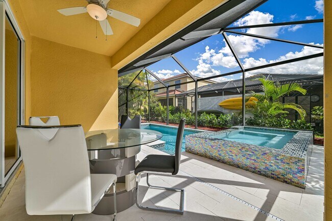Foto del edificio - **Custom Pool/Spa ~ 3 Bed/2.5 Bath Single ...