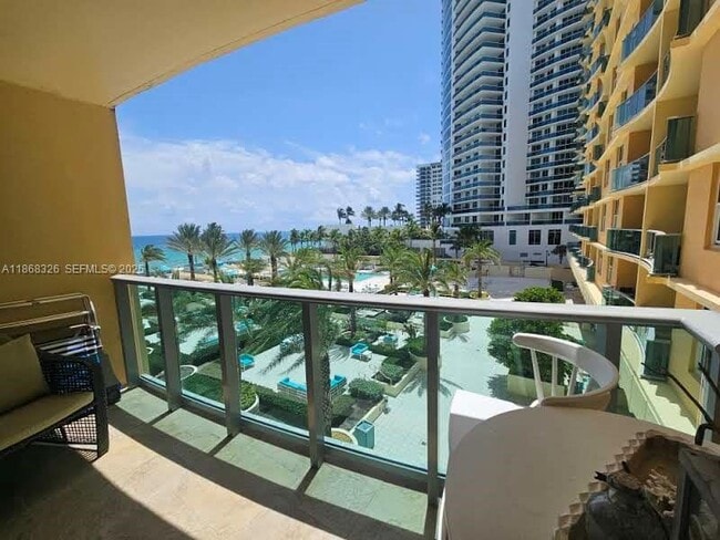 Building Photo - 2501 S Ocean Dr