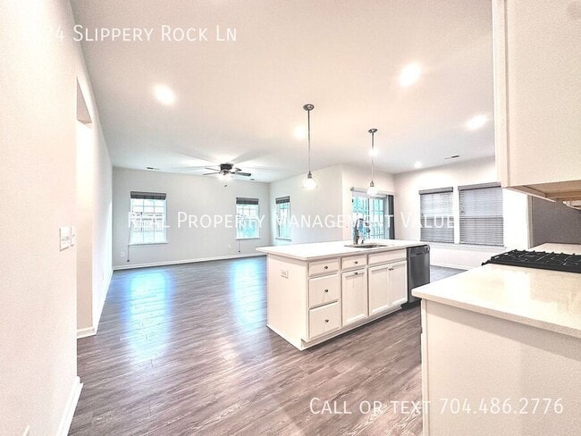 Building Photo - 1824 Slippery Rock Ln