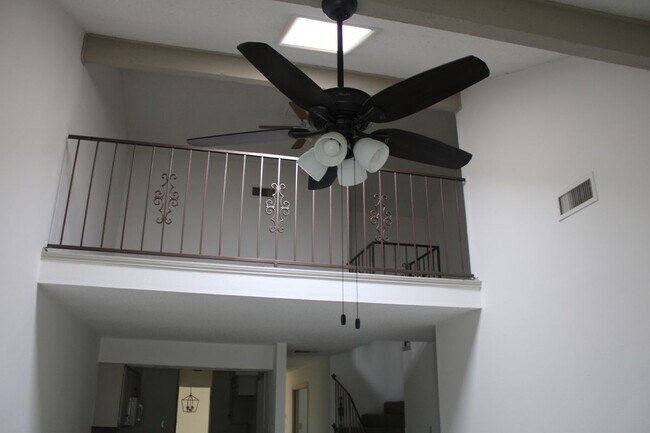 Foto del edificio - 2021 Towngate Dr
