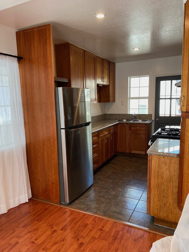 Kitchen - 1264 El Paso Dr