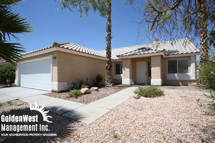 Foto principal - Beautiful 3Bdm 2Ba with huge backyard