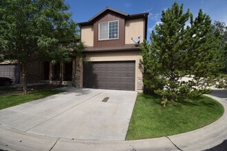 Building Photo - 4056 S Olivia Ct