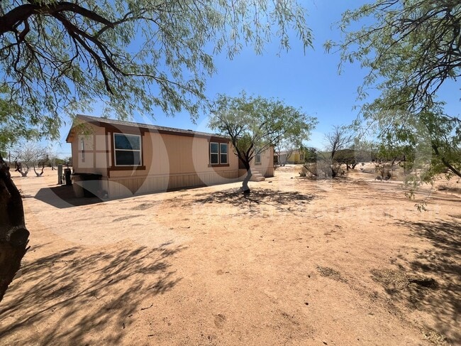 Building Photo - 8393 S Marstellar Rd