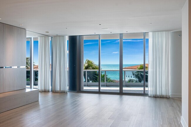 Foto del edificio - 5959 Collins Ave
