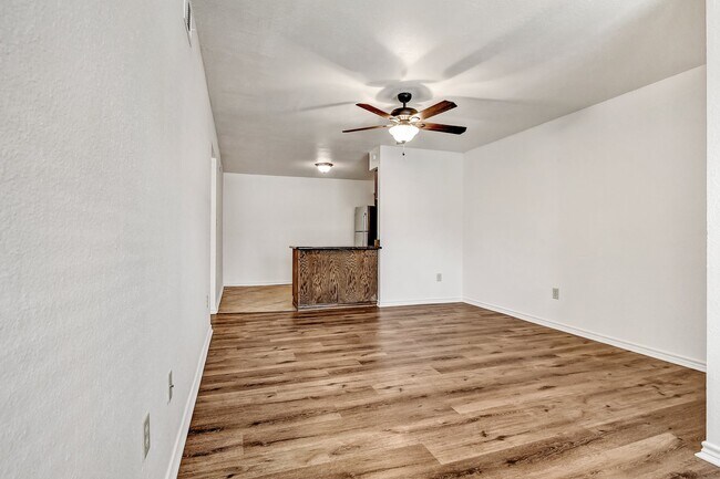 Foto del edificio - 206 Eubanks St