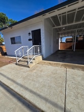 Building Photo - 7164 N Maroa Ave