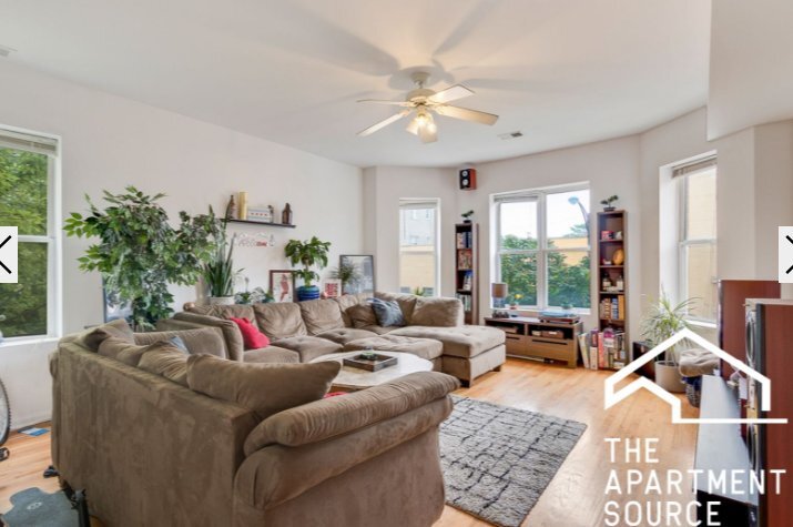 Photo - 1024 N Damen Ave (Chicago, IL)