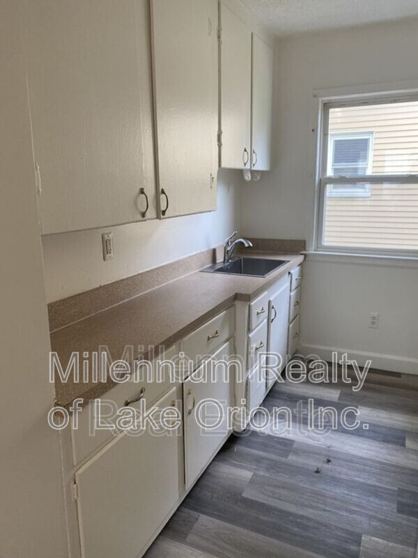 Foto del edificio - 78 E Fairmount Ave