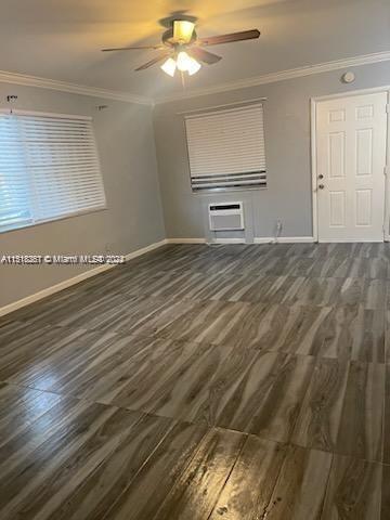 Foto del edificio - 2917 Plunkett St