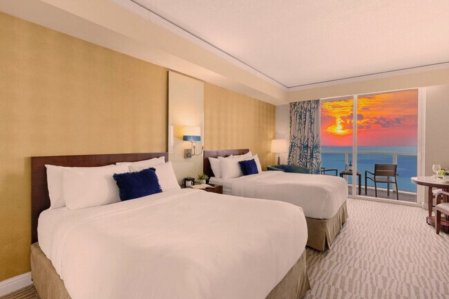 Foto del edificio - 18001 Collins Ave