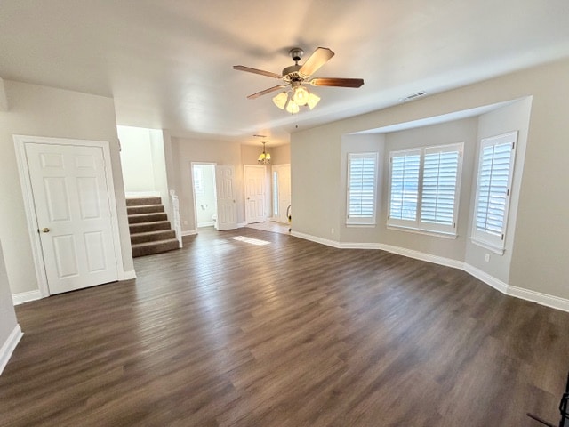 Foto del edificio - 884 N Meadowlands Dr