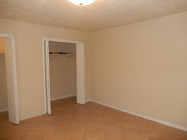 Building Photo - 12343 W Village Dr