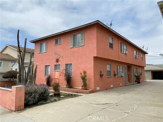 Foto principal - 12503 Grevillea Ave