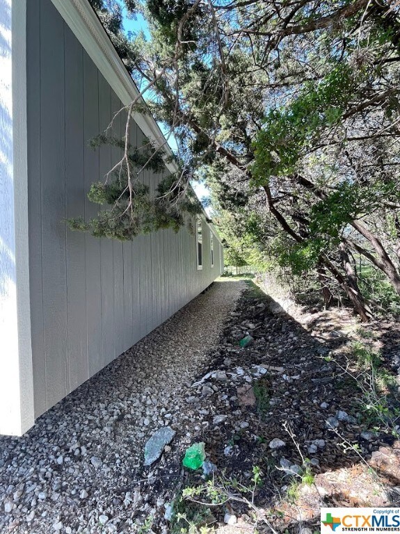 Building Photo - 747 Buckingham Dr