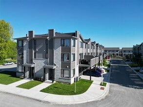 Building Photo - 805 Chelton Rd