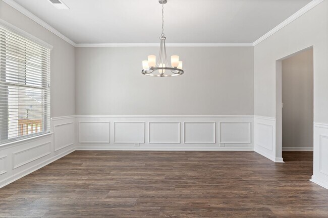 Foto del edificio - 4 Bedroom Single Family Home in Lithonia w...