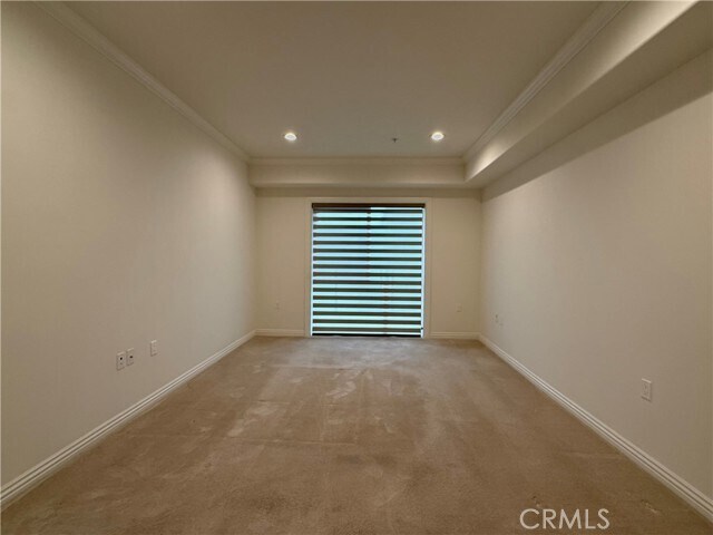 Foto del edificio - 1598 Long BCH