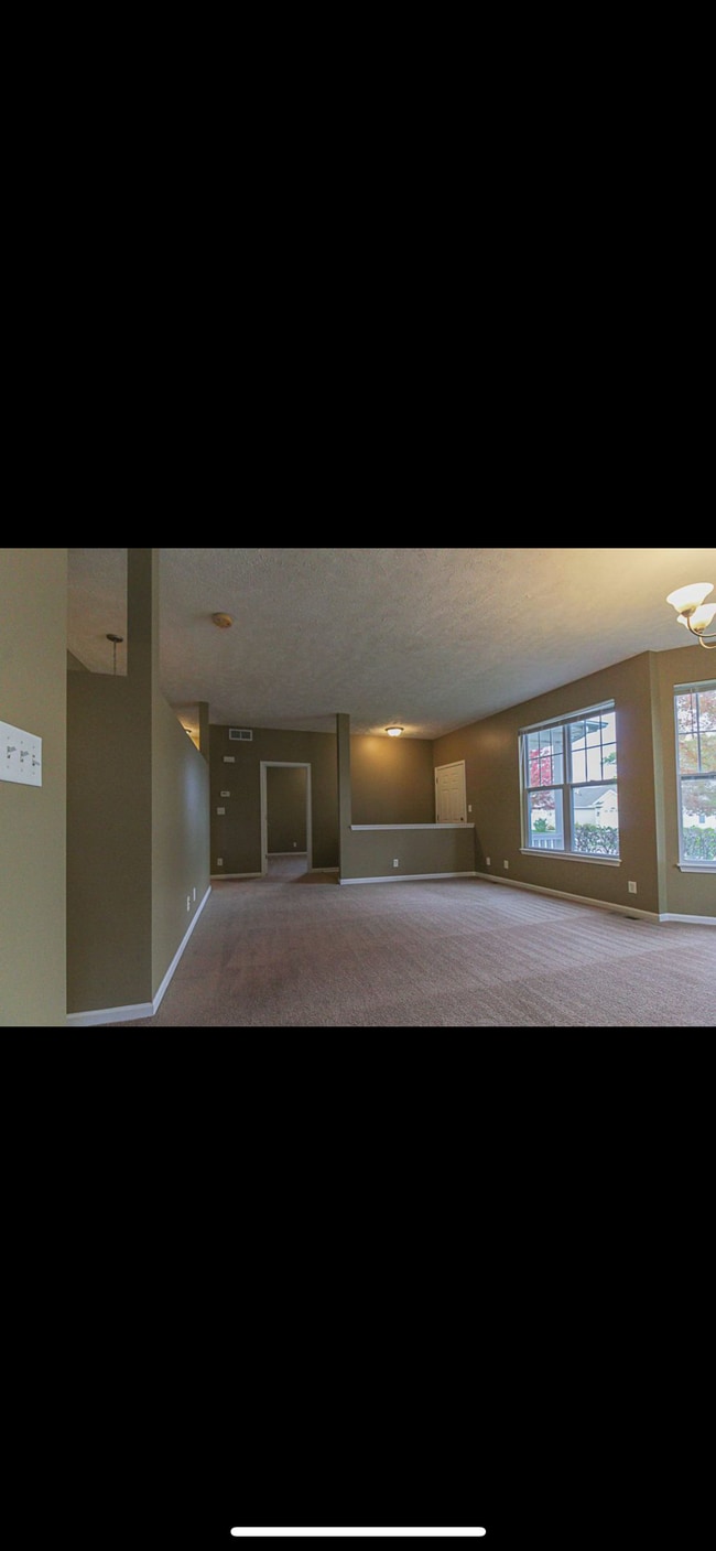 Building Photo - 5523 Sandhutton Ct