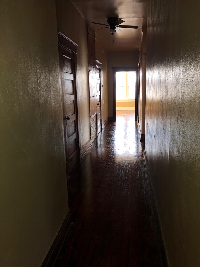 Foto del edificio - 1122 Isadore St