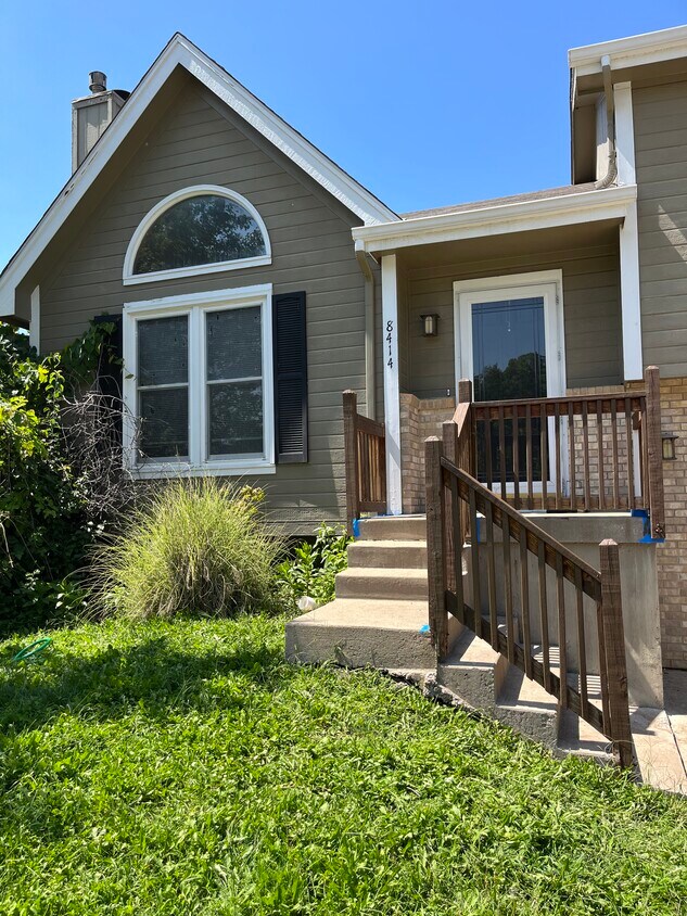 8414 N Winan Ave, Kansas City, MO 64153 House Rental in Kansas City