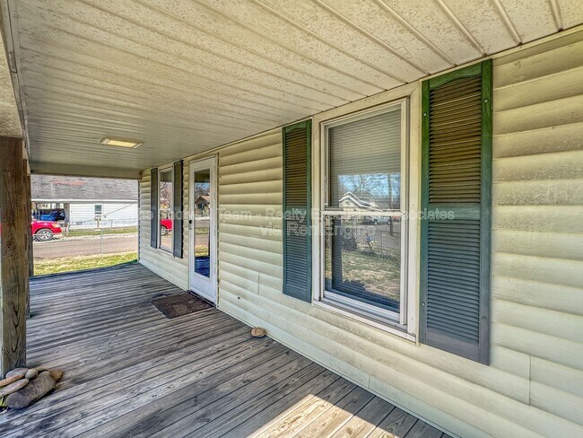 Foto del edificio - 2522 Dayton St