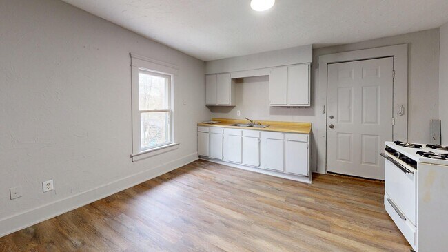 Foto del edificio - 1141 McKinley Ave