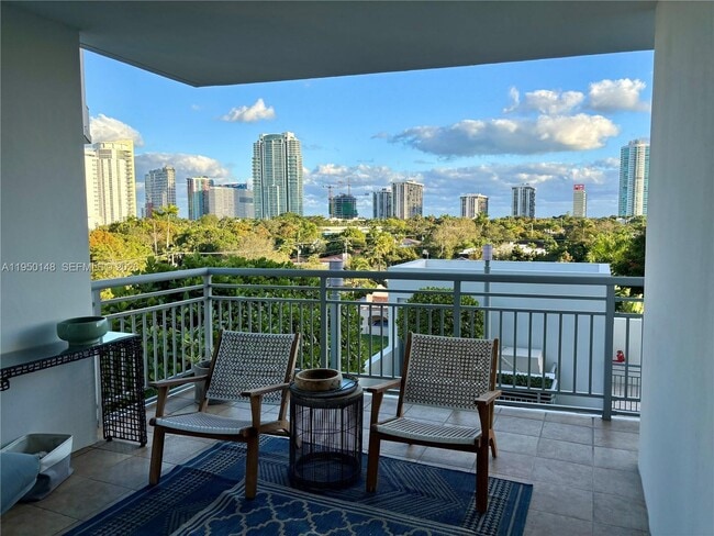 Foto del edificio - 2021 SW 3rd Ave