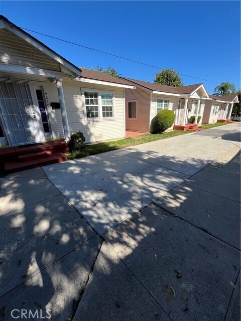 Foto del edificio - 421 Electric Ave