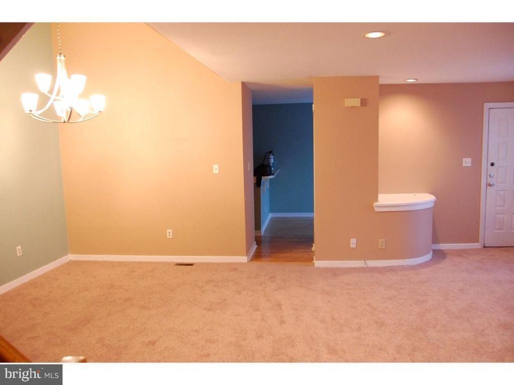Primary Photo - 1405 Augusta Cir