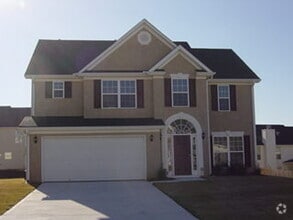 Building Photo - 747 Mesa Rd