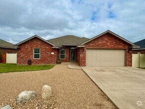 Building Photo - 3313 Northglen Dr